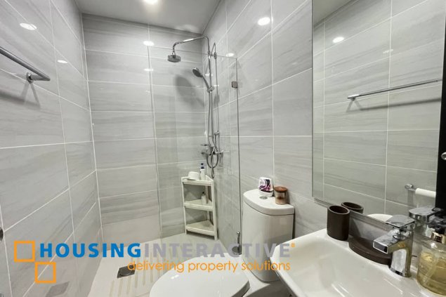 fully furnished 2br unit with parking for lease in the veranda
