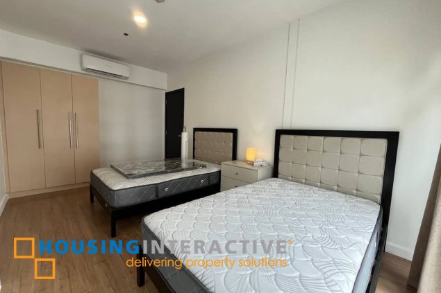 fully furnished 2br unit with parking for lease in the veranda