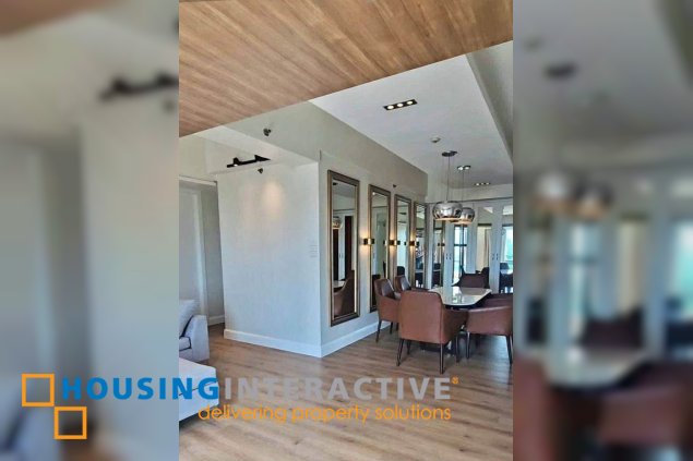 semi-furnished newly renovated 3br unit with parking for lease in the grand hamptons
