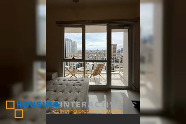 fully furnished 2br unit with balcony and parking for lease in senta