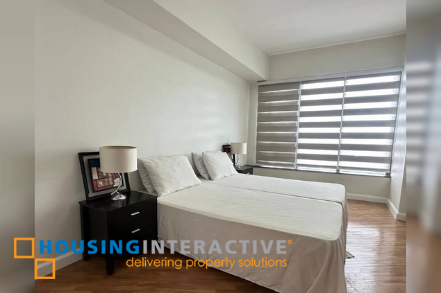 fully furnished 1br unit with parking for sale in joya lofts and towers