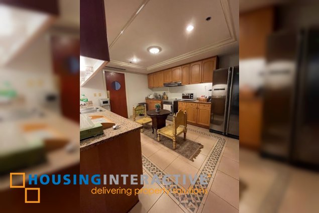 bare 3br unit with parking for lease in rizal tower
