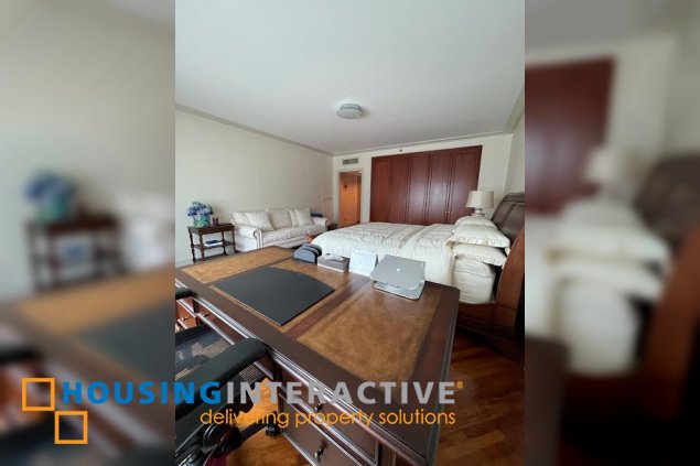 bare 3br unit with parking for lease in rizal tower