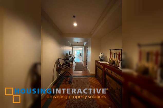 bare 3br unit with parking for lease in rizal tower