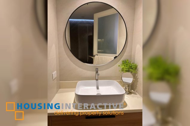 fully furnished 2br unit with parking for lease in ponte salcedo