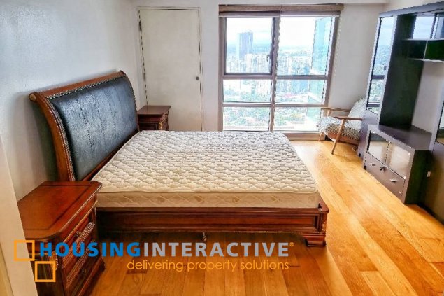 for lease: luxury 2br condo |san lorenzo tower
