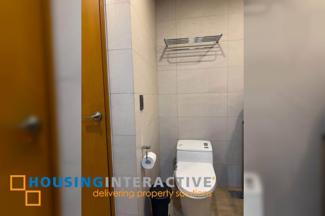 brand new unit for lease/rent in the seasons residences
