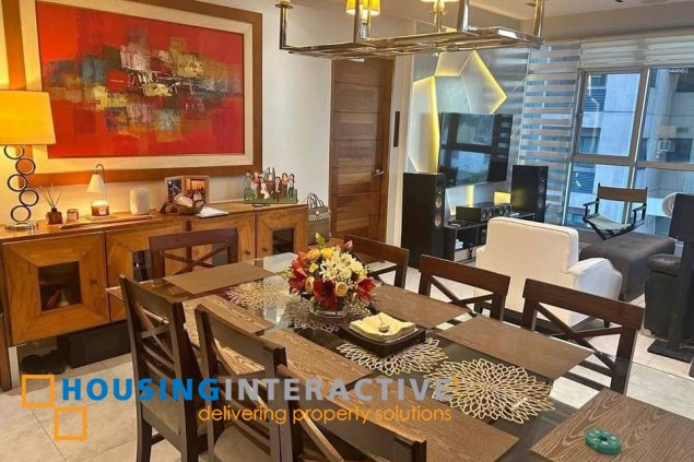 furnished 3br unit with parking parking for lease in crescent park residences