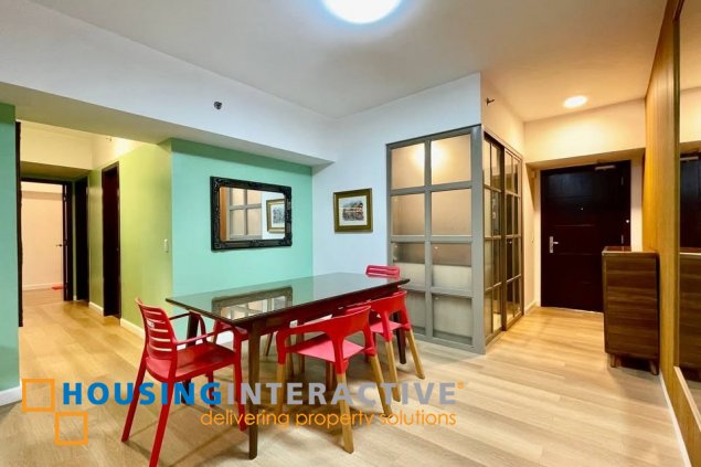 furnished 3br unit with balcony and parking for lease in verve residences