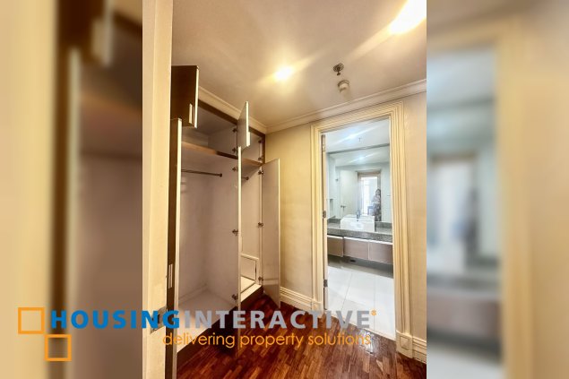semi-furnished 3br unit with parking for lease in the salcedo park condominium