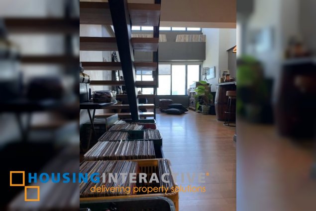 2br penthouse unit for lease in one rockwell