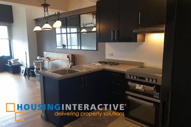 2br penthouse unit for lease in one rockwell