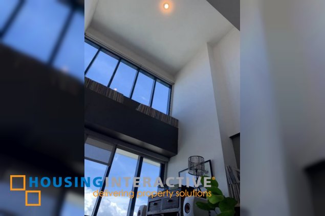 2br penthouse unit for lease in one rockwell