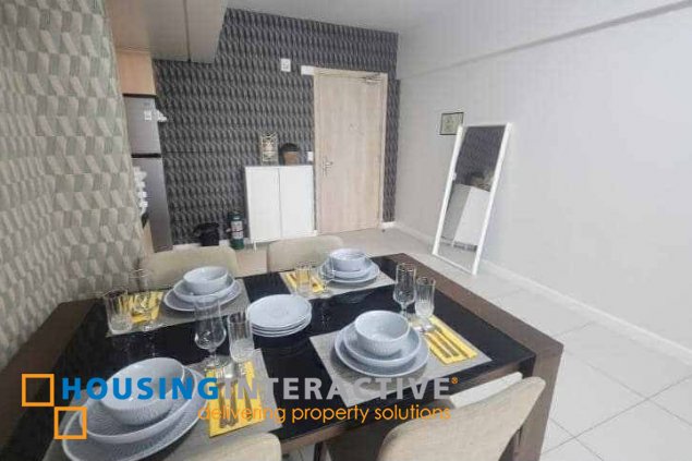 furnished studio unit with parking for lease in gentry residences