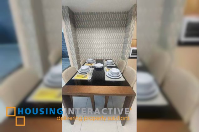 furnished studio unit with parking for lease in gentry residences