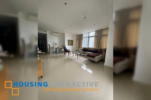 for lease: 2br corner unit at west gallery place