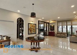 2-storey modern house for sale in paseo de magallanes village