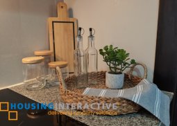 fully furnished 3br unit with parking for lease in uptown parksuites