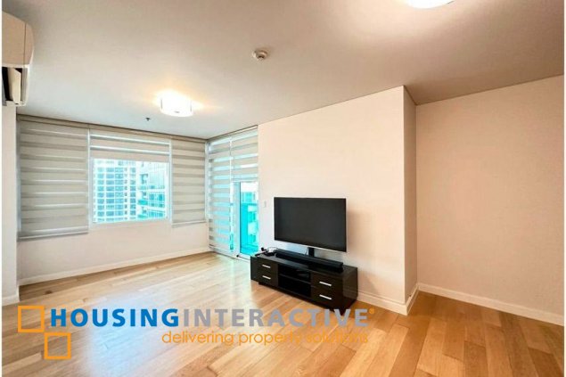 semi-furnished 2br unit with balconies for rent in park terraces