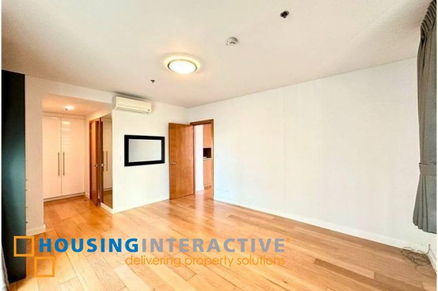 semi-furnished 2br unit with balconies for rent in park terraces