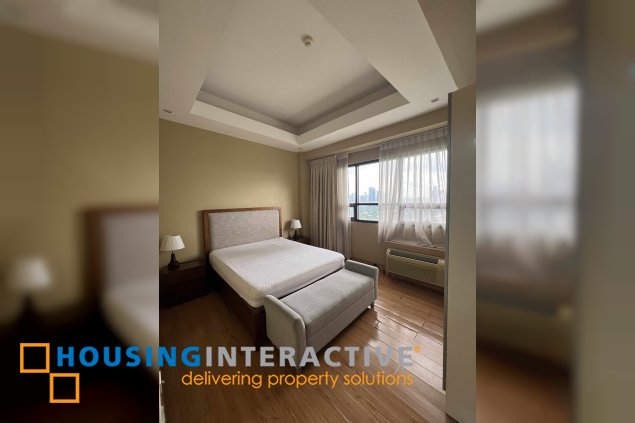 furnished 1br unit for lease in the icon residences