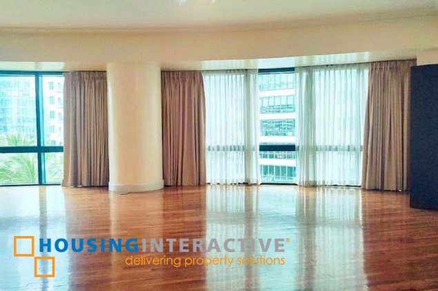 bare 3br unit with parking for sale in rizal tower