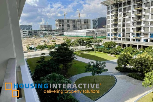 furnished 3br unit parking for lease in the veranda