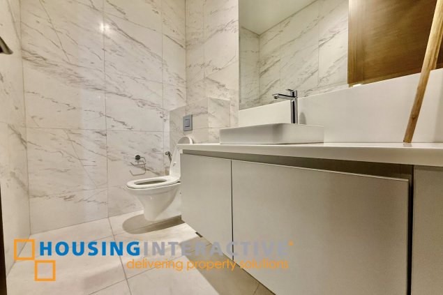 bi-level penthouse unit for sale/lease in the viridian at greenhills