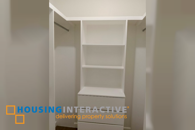 fully renovated 3br unit with parking for lease in pacific plaza towers