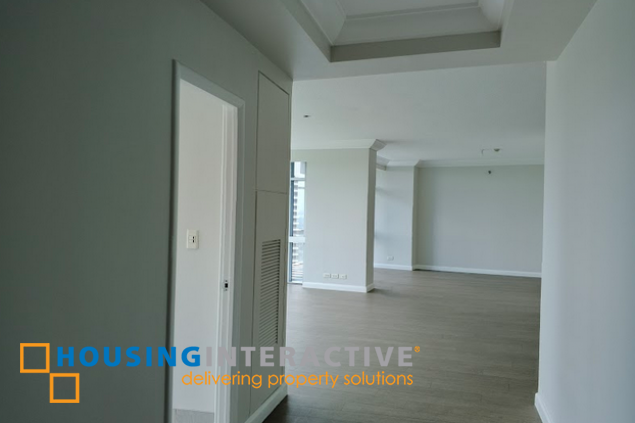 fully renovated 3br unit with parking for lease in pacific plaza towers