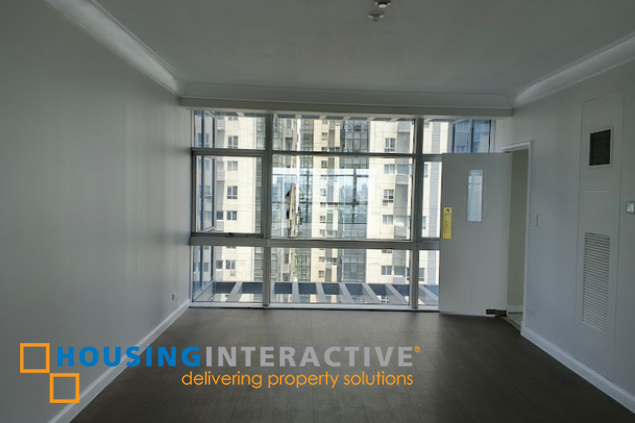 fully renovated 3br unit with parking for lease in pacific plaza towers