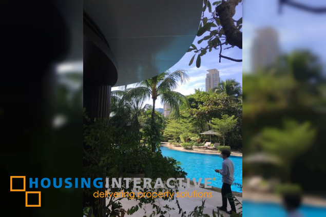 semi-furnished 3br unit with parking for lease in two roxas triangle