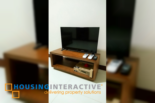 fully furnished 1br unit for lease in three central