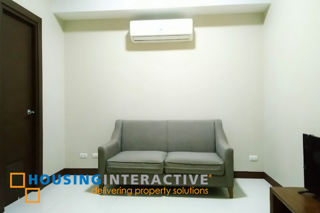 fully furnished 1br unit for lease in three central