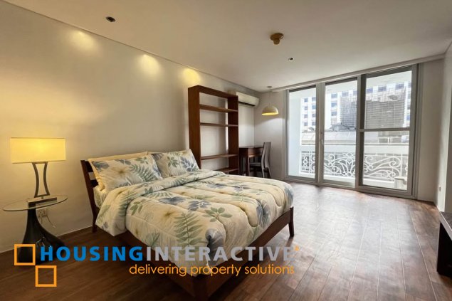 furnished 3br unit with parking for lease in aic gold tower