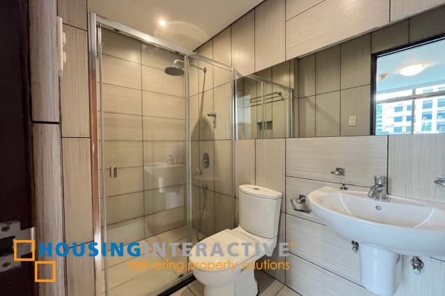 furnished 3br unit with parking for lease in aic gold tower