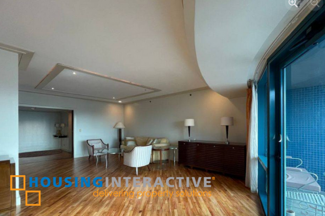 semi-furnished 3br unit with parking for lease in luna gardens