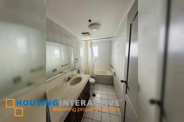 fully furnished 3br unit with balcony and parking for rent in elizabeth place