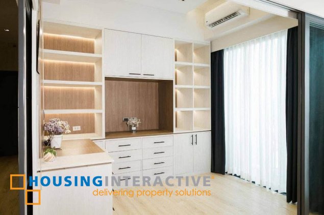 2 bedroom unit for sale in st. moritz private estates, mckinley west