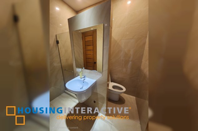 4 bedroom duplex house for lease in san lorenzo village
