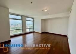 bare 3br unit with parking for rent in two roxas triangle