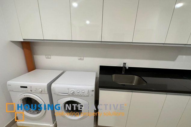 bare 3br unit with parking for rent in two roxas triangle