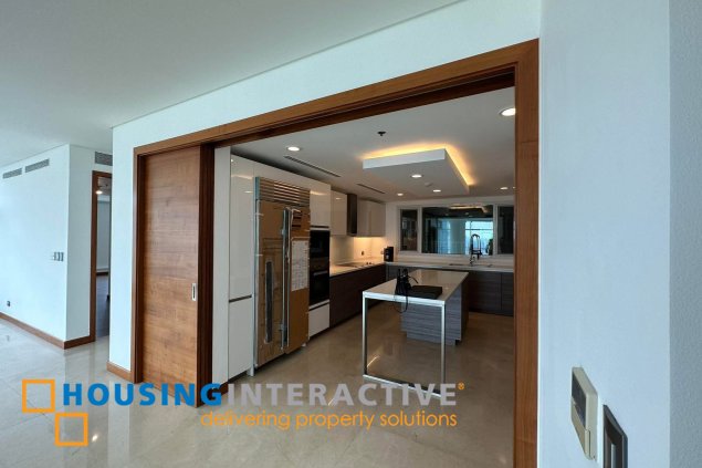 bare 3br unit with parking for rent in two roxas triangle