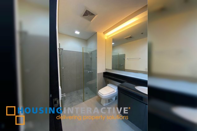 furnished 2br unit with parking for lease in the residences at greenbelt