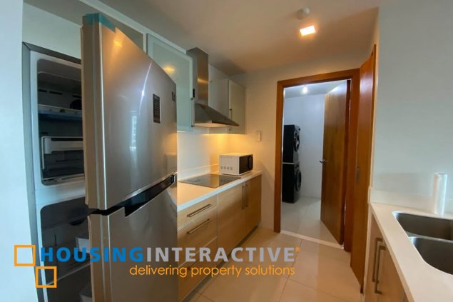 fully furnished 2br unit with parking for lease in park terraces