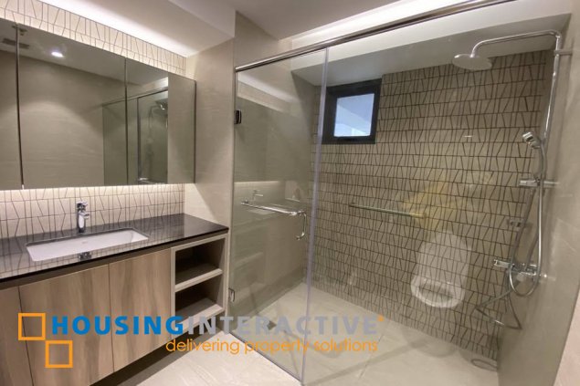 fully furnished 3br unit with parking for lease in escala salcedo