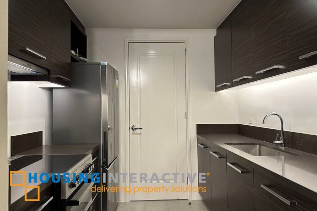 furnished 2br unit with parking for lease in proscenium residences