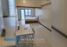 for sale:  the ellis makati