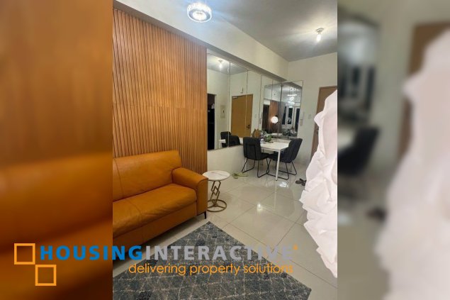 brandnew unit with balcony for lease in time square west