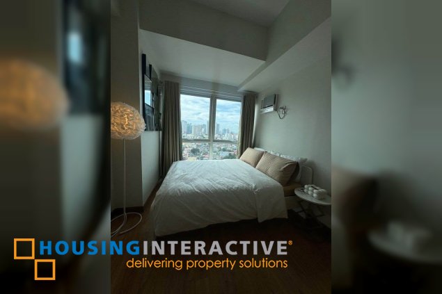 brandnew unit with balcony for lease in time square west